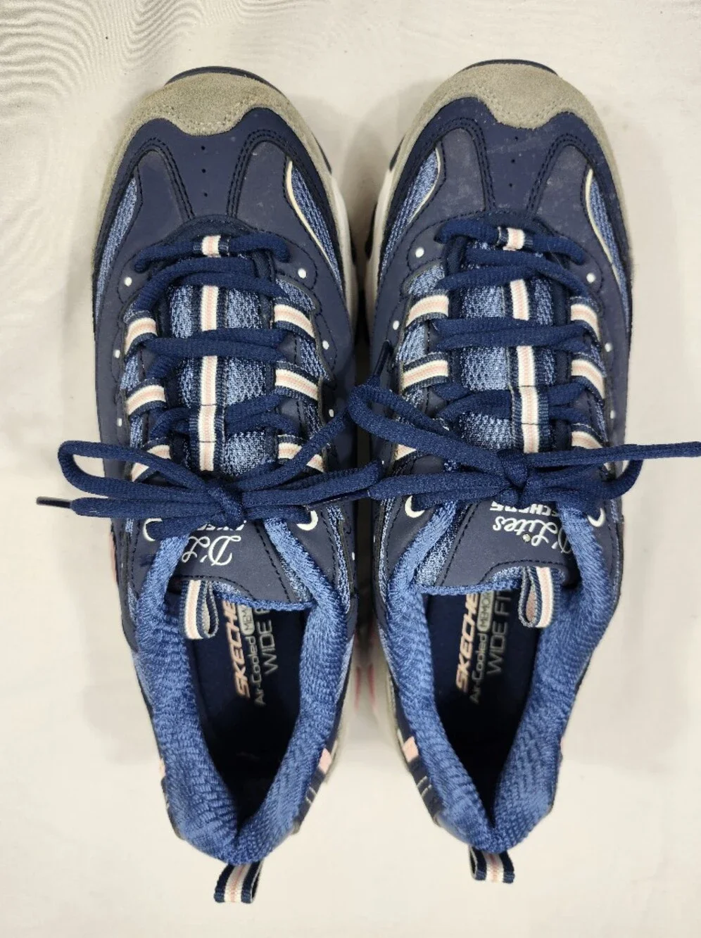 Skechers D'lites Women's 10 W Navy Gray Memory Foam Athletic Sneakers Wide Shoes